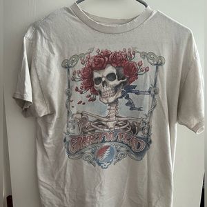 Distressed Grateful Dead vintage tee